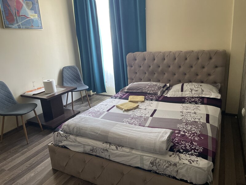 Unirii Panduri, Rond  Cosbuc, Regina Maria, Casa Poporului,